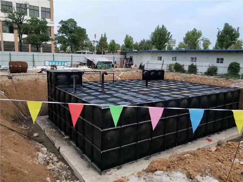 抗腐式地（dì）埋水箱